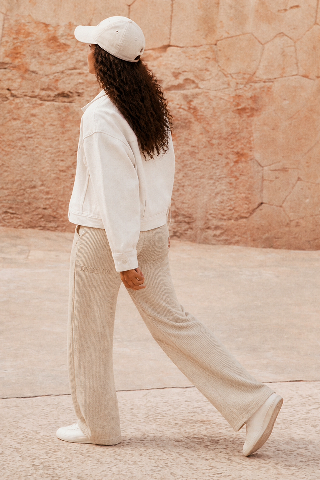 Women's Joggers & Lounge category tile
