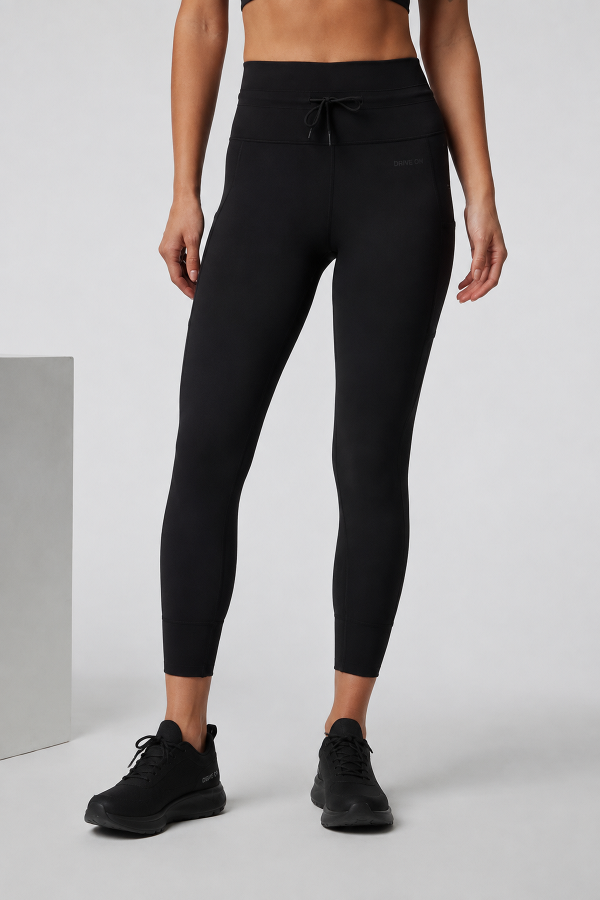 Clarity Short-Length Training Legging - Black