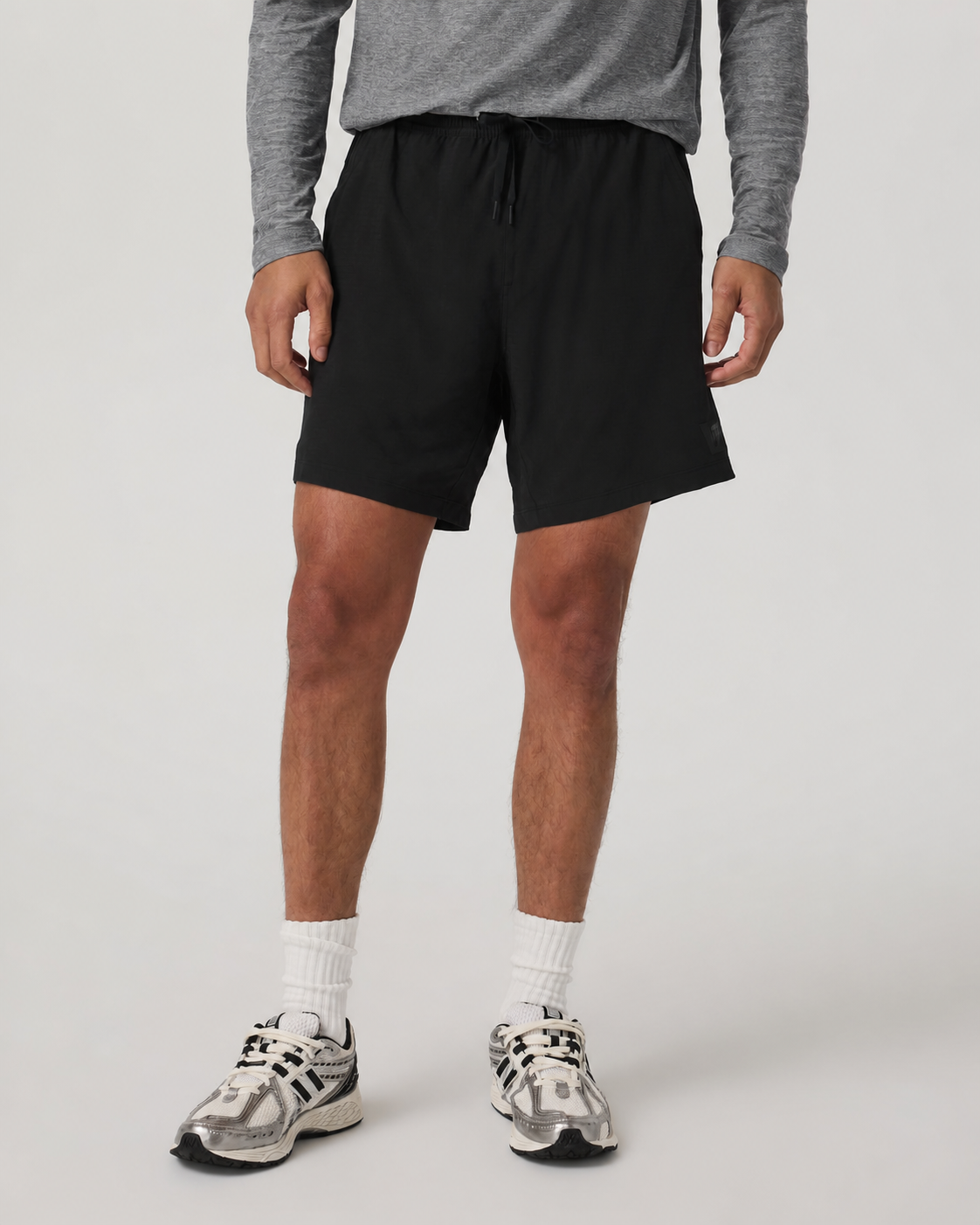 Beacon Line 7-Inch Lined Everyday Short - Black