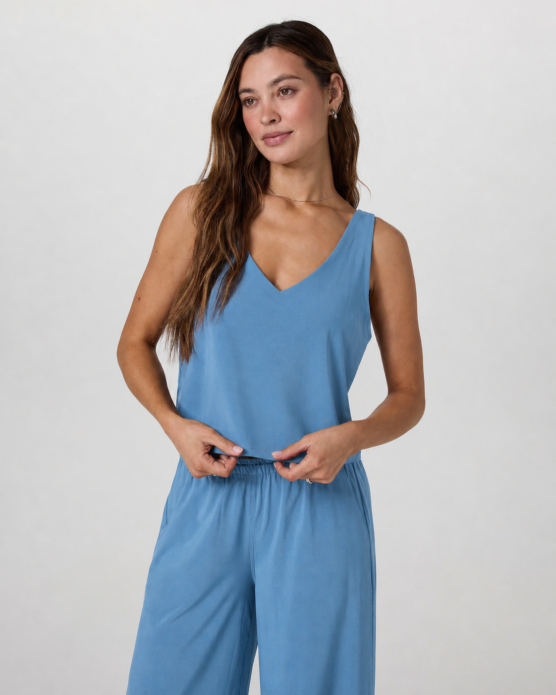 Axiom Line Cropped Everyday Tank - Azure