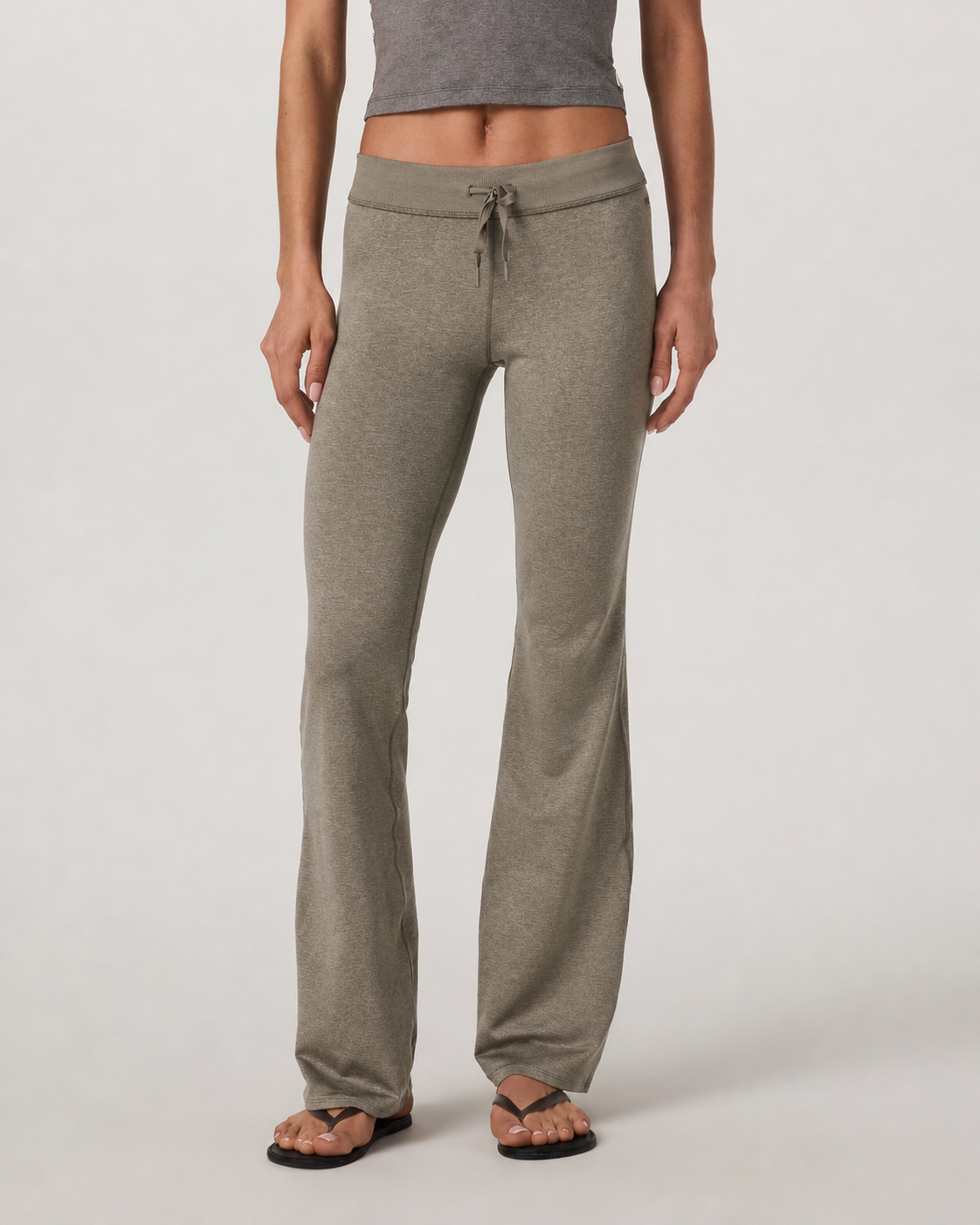 Lucent Way Low-Rise Flare Slim Everyday Pant - Chia Heather