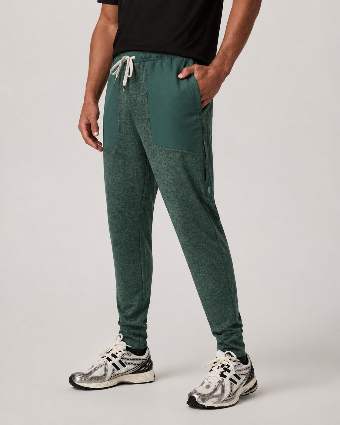 Latitude Training Jogger - Agate Green Heather