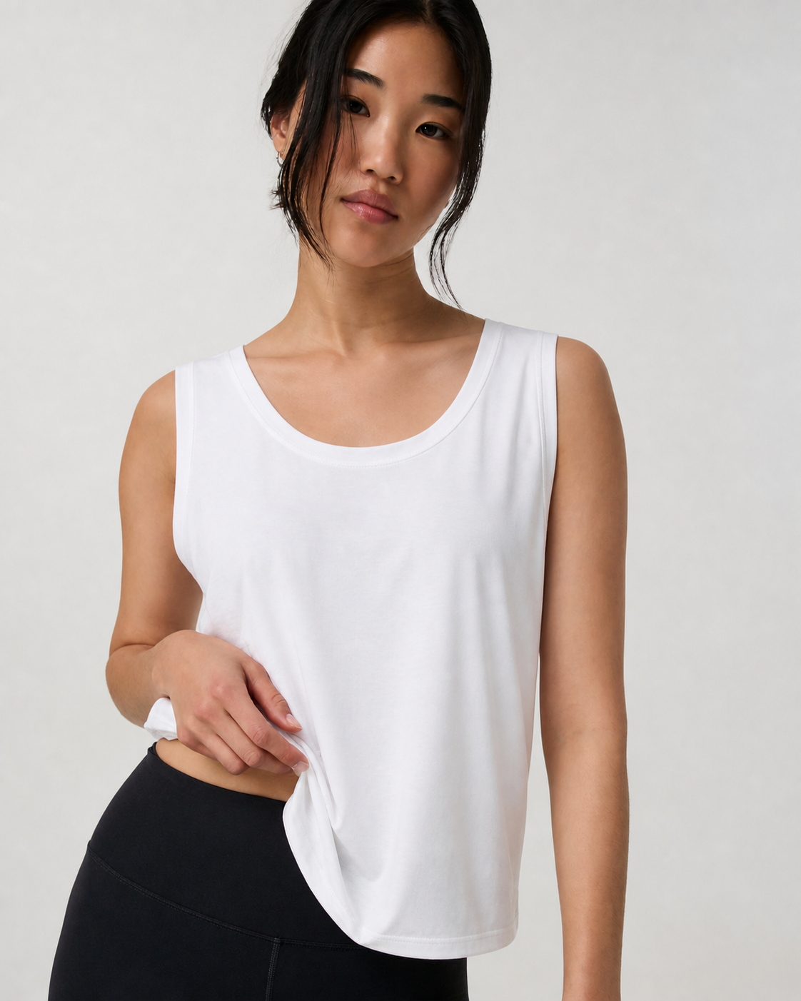 Kinetic Line Everyday Tank - White