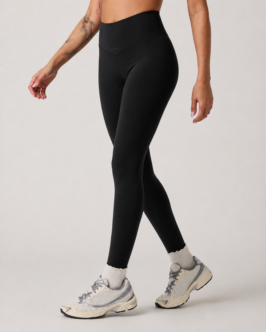 Relay Long-Length Training Legging - Black