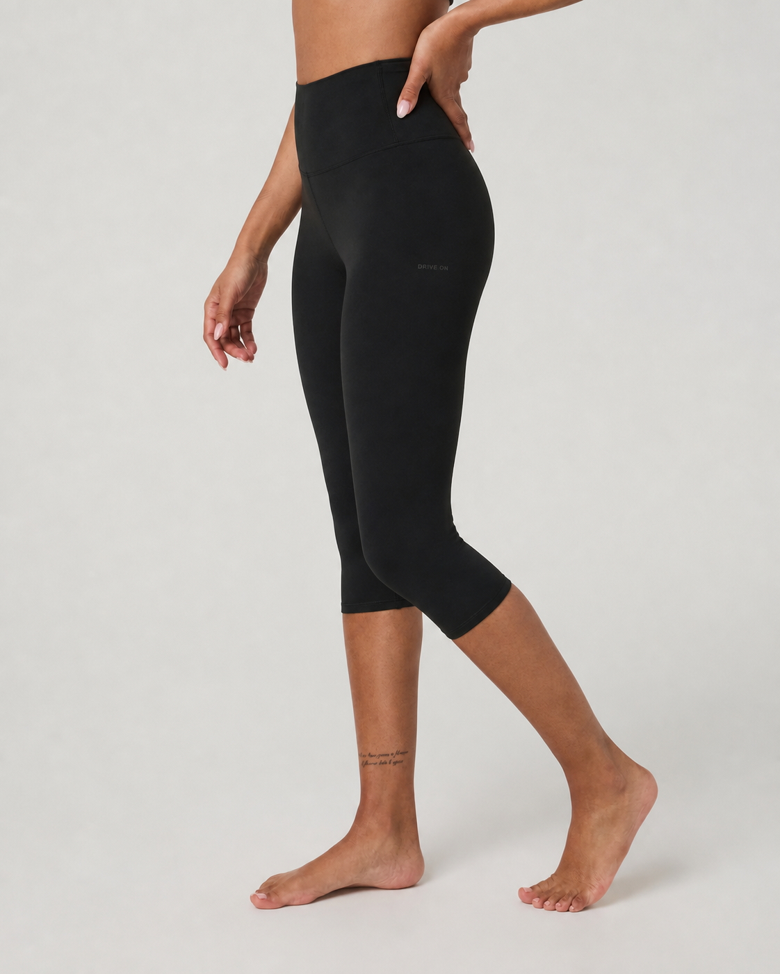 Nexus Cropped Training Legging - Black