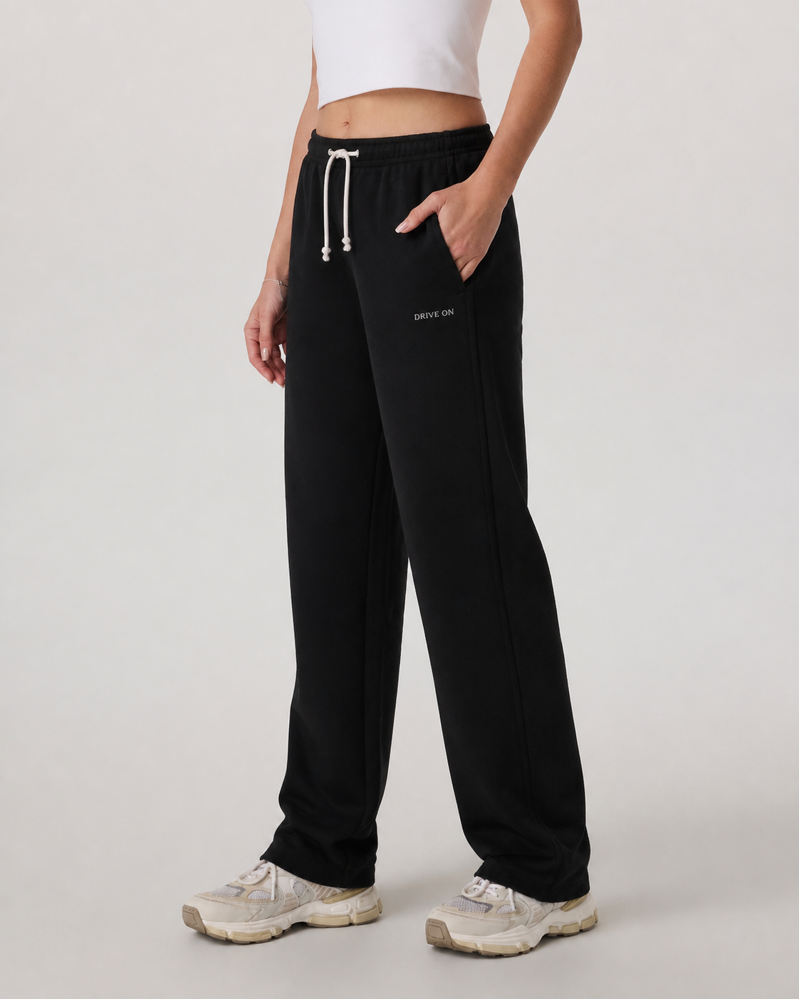 Orbit Straight-Leg Sweatpant - Black