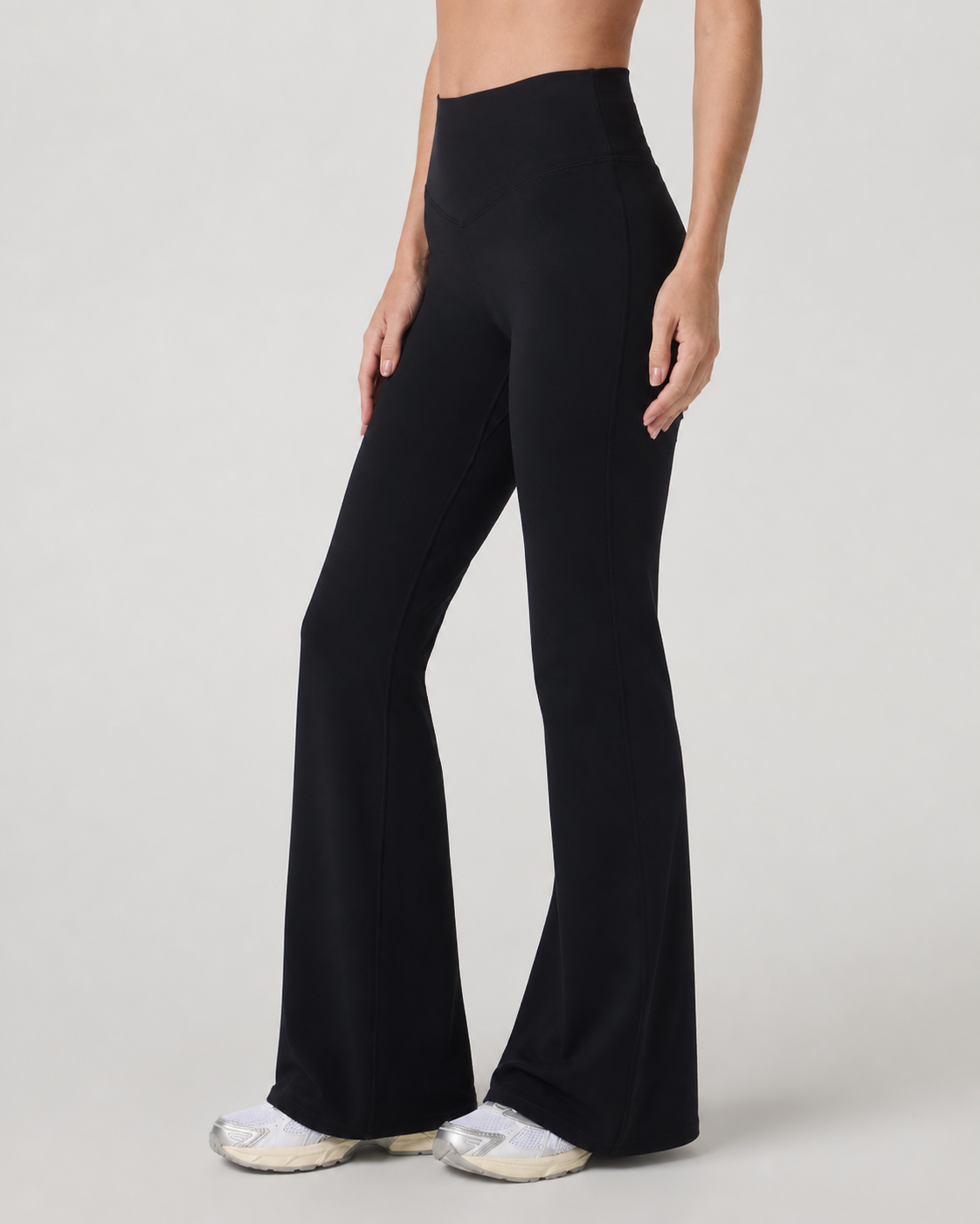 Signal Mark Flare Everyday Pant - Black