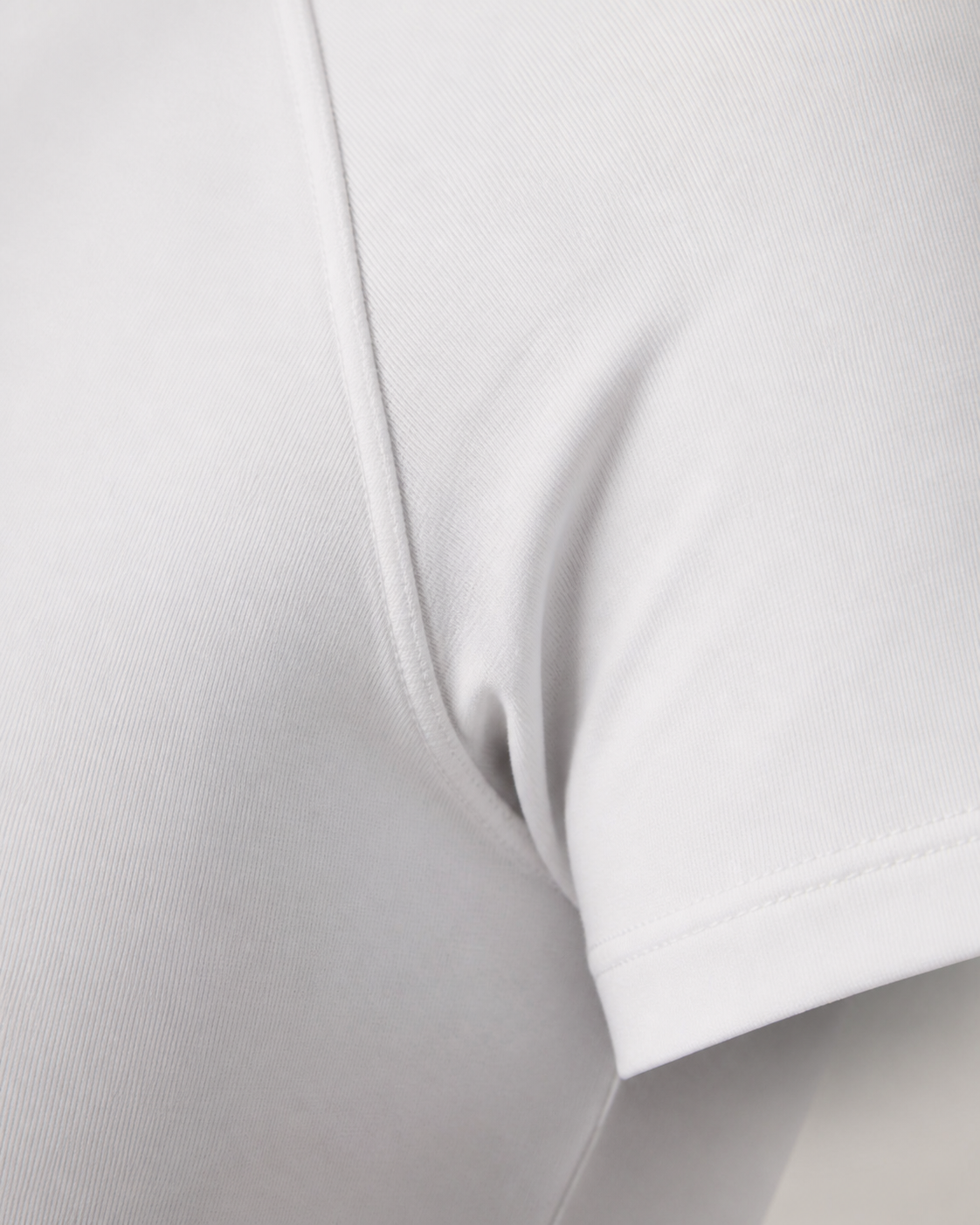 Nexus Line Short-Sleeve Everyday Tee - White