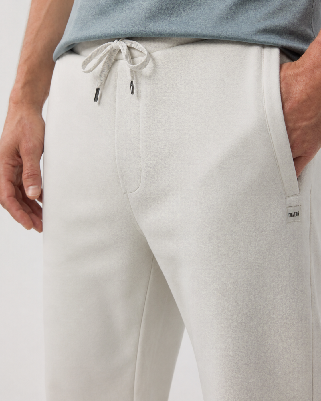 Clarity Sweatpant - Salt