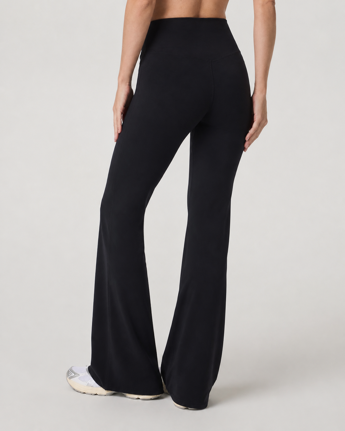 Signal Mark Flare Everyday Pant - Black
