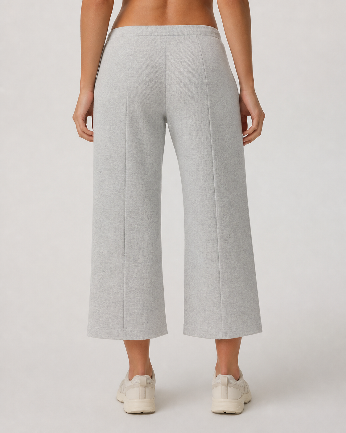 Alder Field Wide-Leg Short-Length Everyday Pant - Light Heather Grey