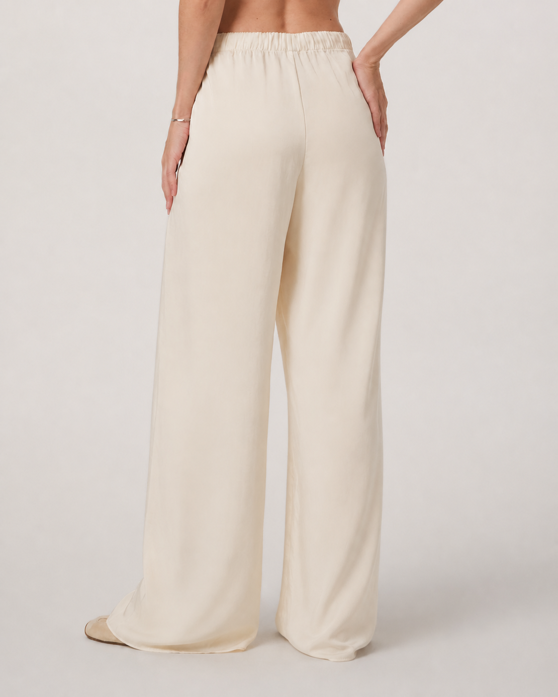 Axiom Mark Wide-Leg Everyday Pant - Milkweed