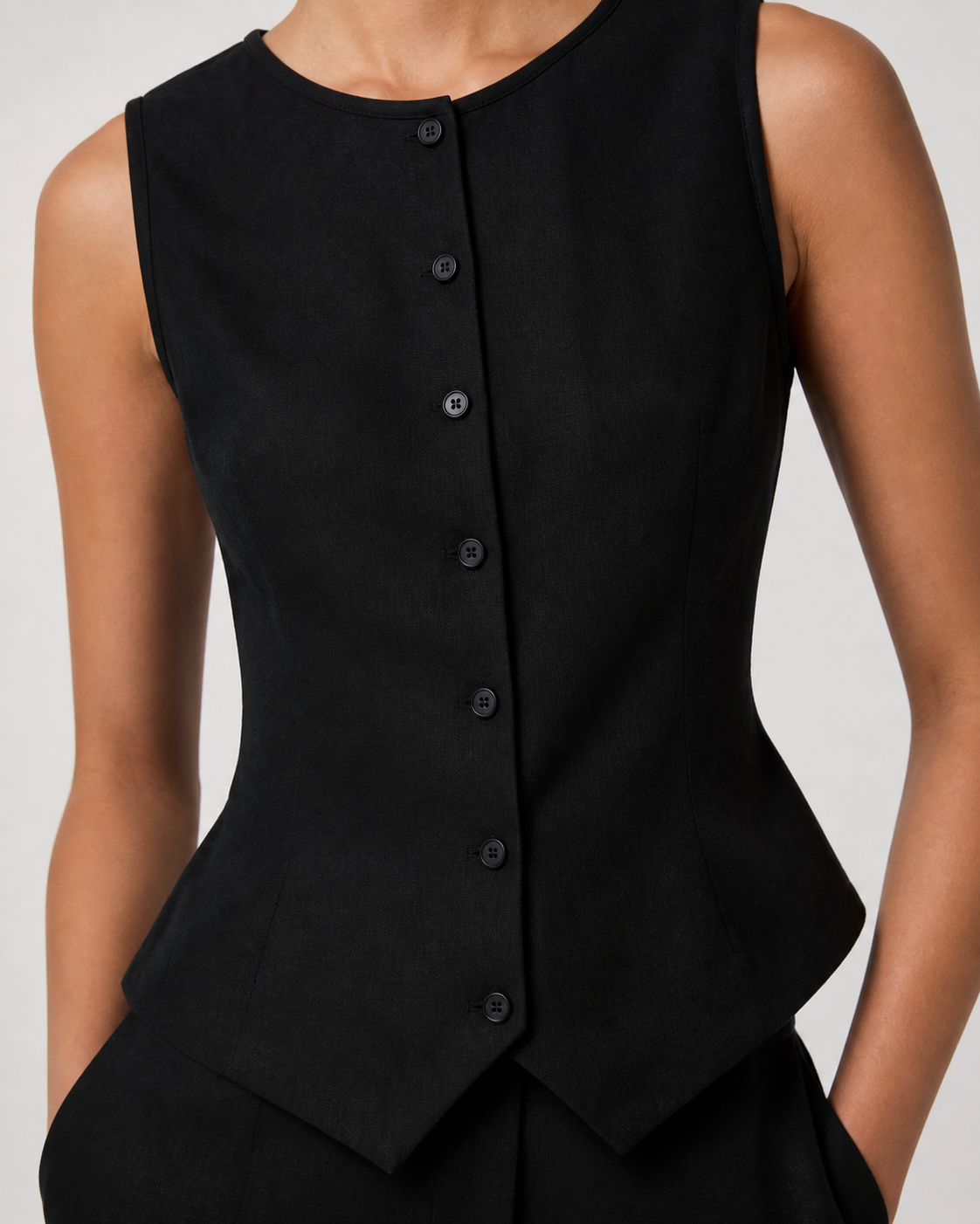Alto Line Button-Down Everyday Tank - Black