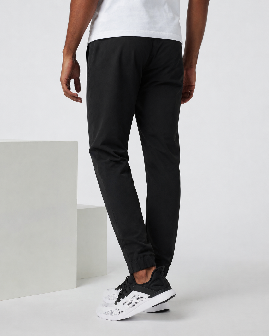 Meridian Everyday Jogger - Black