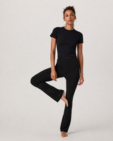 Keystone Line Fitted Everyday Tee - Black