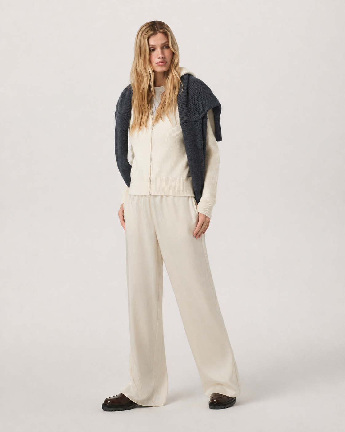 Axiom Mark Wide-Leg Everyday Pant - Milkweed