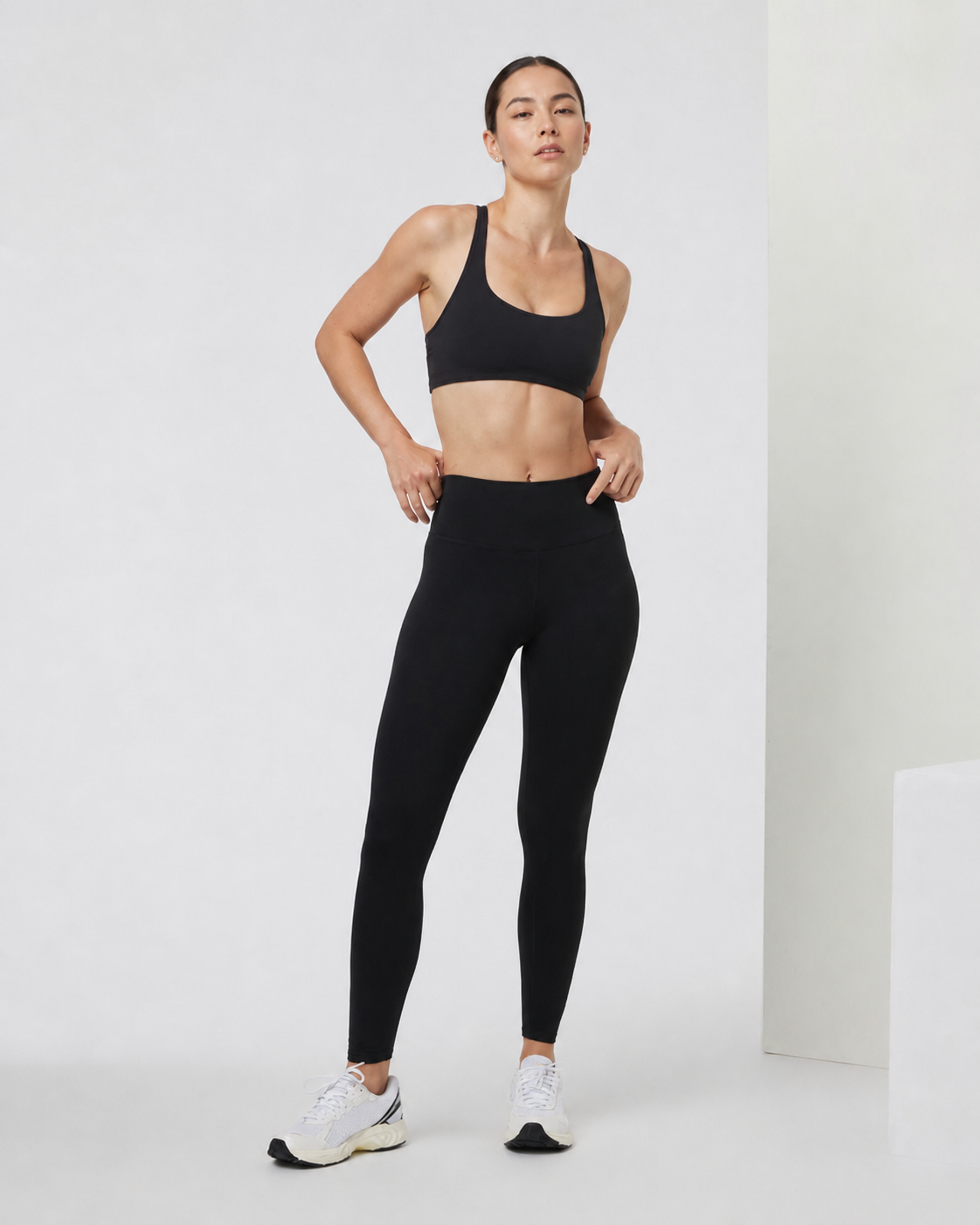 Latitude Movement Bra - Black