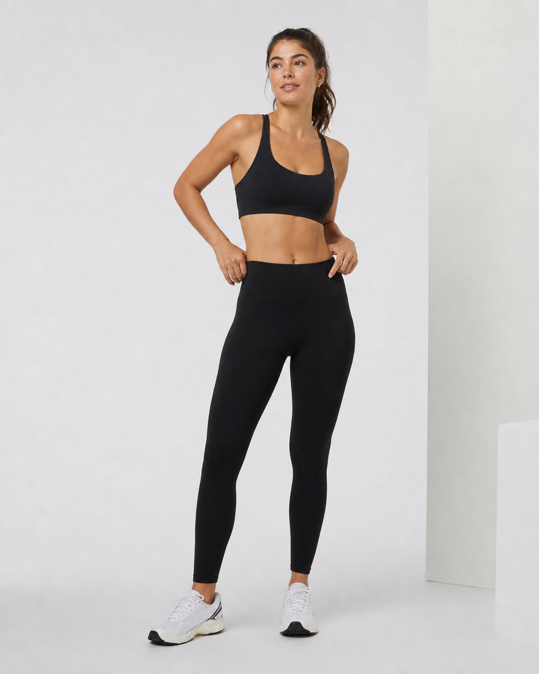 Axiom Movement Bra - Black