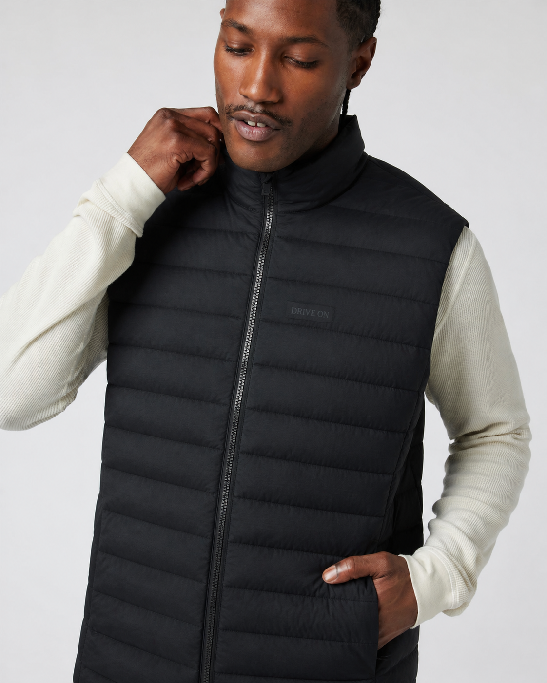 Axiom Vest - Black